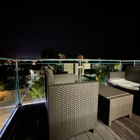 Jxn Rooms Сатурн Екстер'єр фото