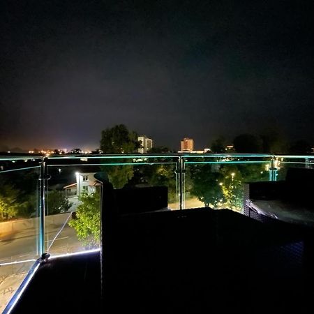 Jxn Rooms Сатурн Екстер'єр фото
