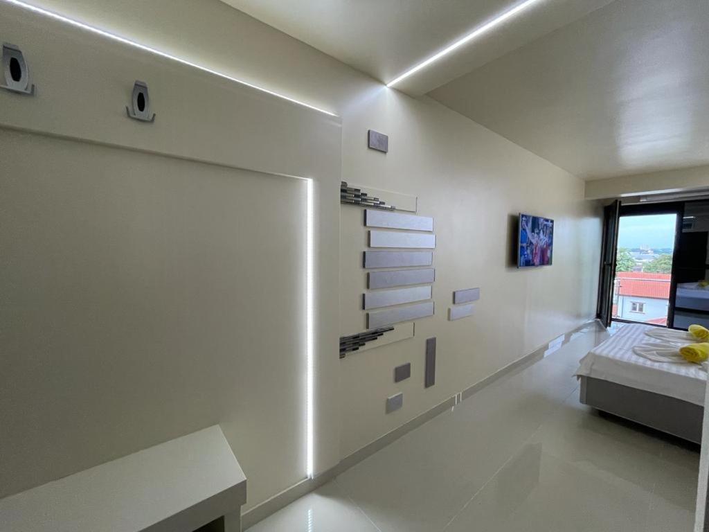 Jxn Rooms Сатурн Екстер'єр фото